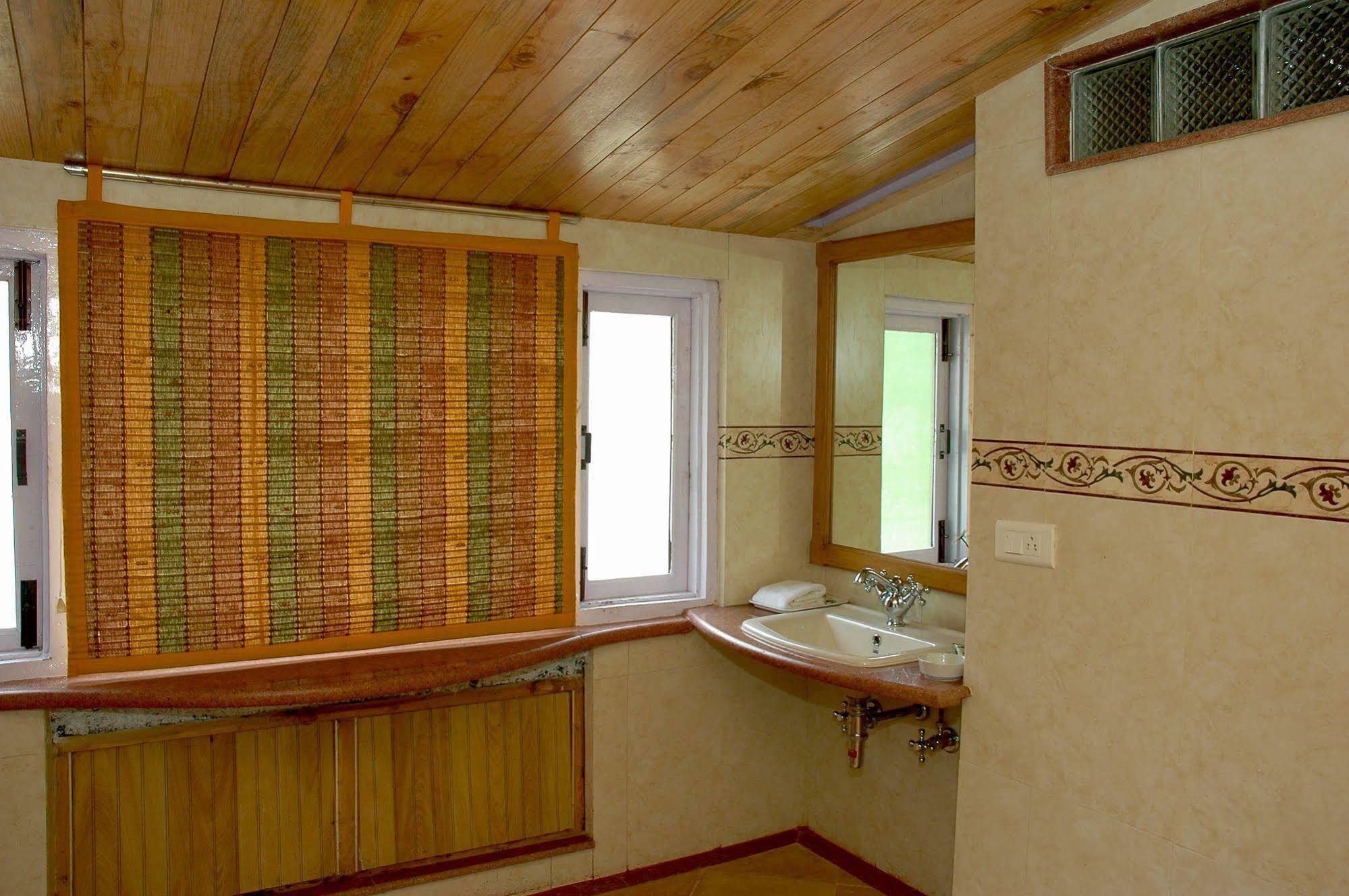 Hotel Manali Heights Manāli Exterior foto